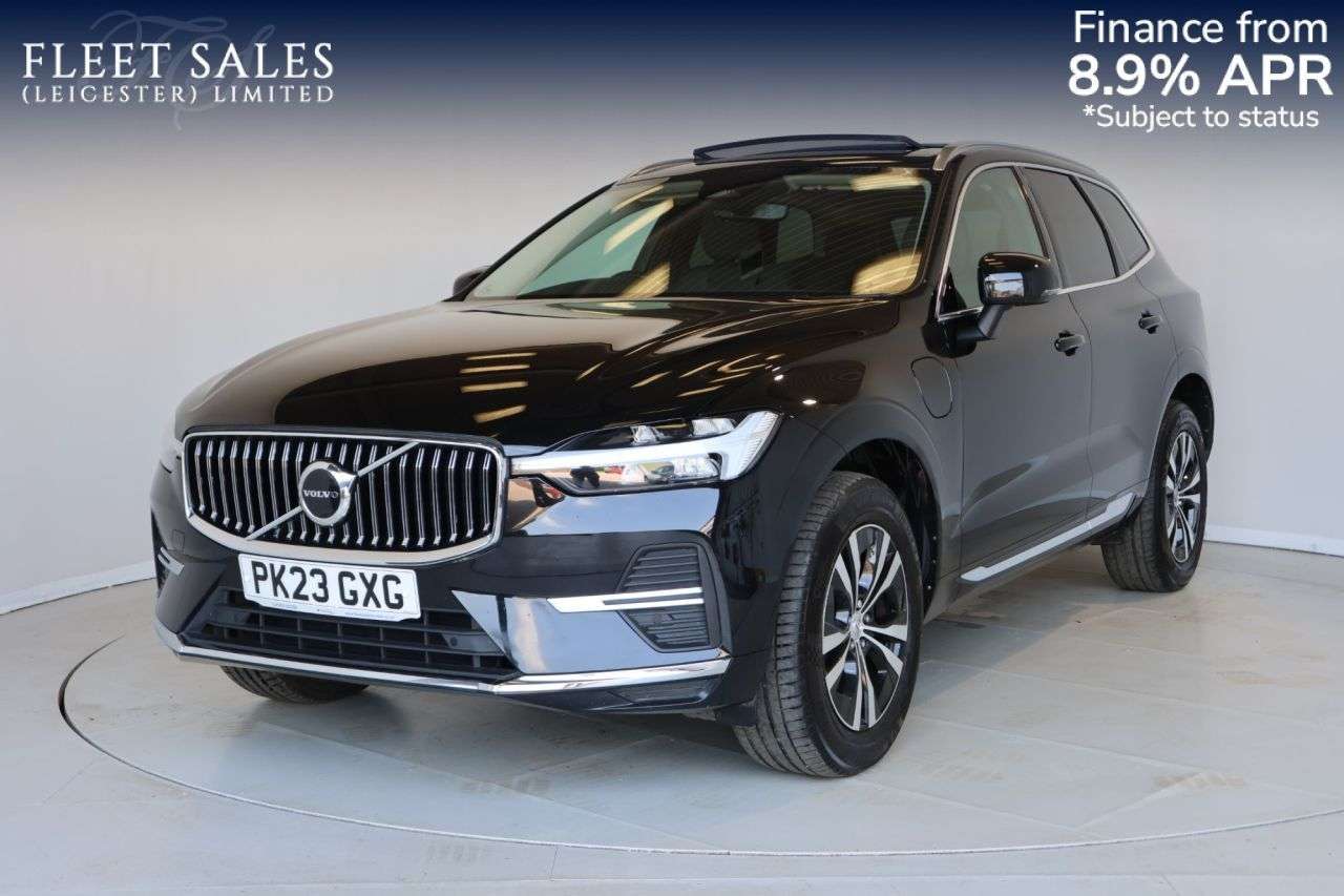 A 2023 VOLVO XC60 2.0h T6 Recharge 18.8kWh Core SUV 5dr Petrol Plug-in Hybrid Auto AWD Euro 6 A 2023 VOLVO XC60 2.0h T6 Recharge 18.8kWh Core SUV 5dr Petrol Plug-in Hybrid Auto AWD Euro 6