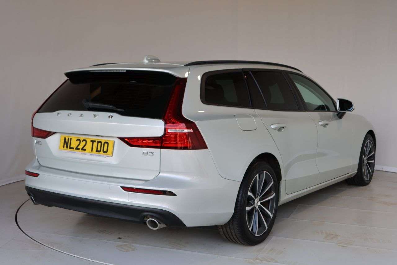 2022 VOLVO V60 2022 VOLVO V60
