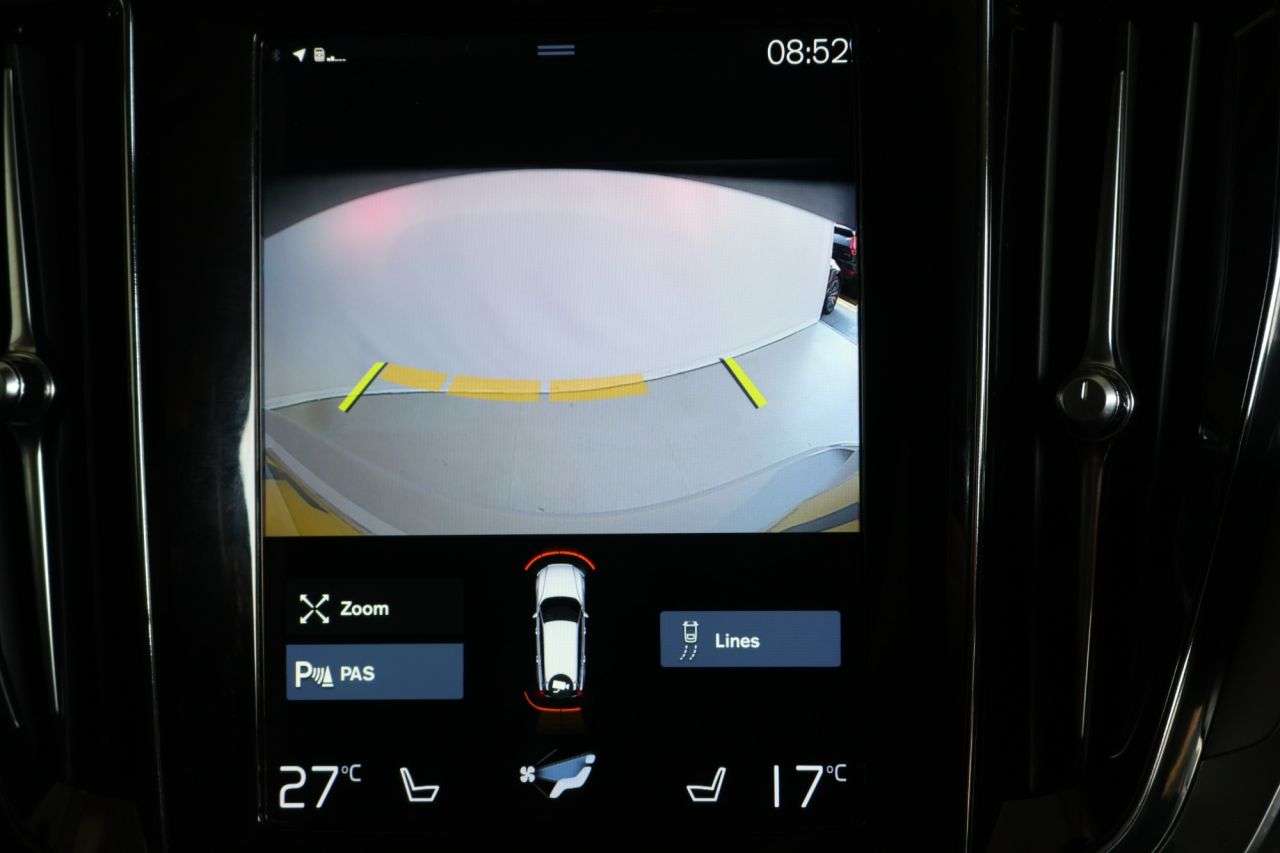 2022 VOLVO V60 2022 VOLVO V60
