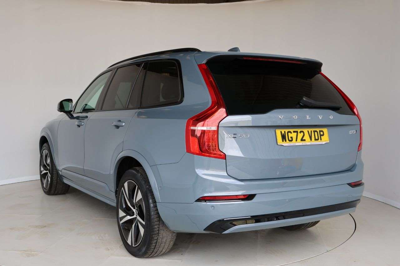 2022 VOLVO XC90 2022 VOLVO XC90