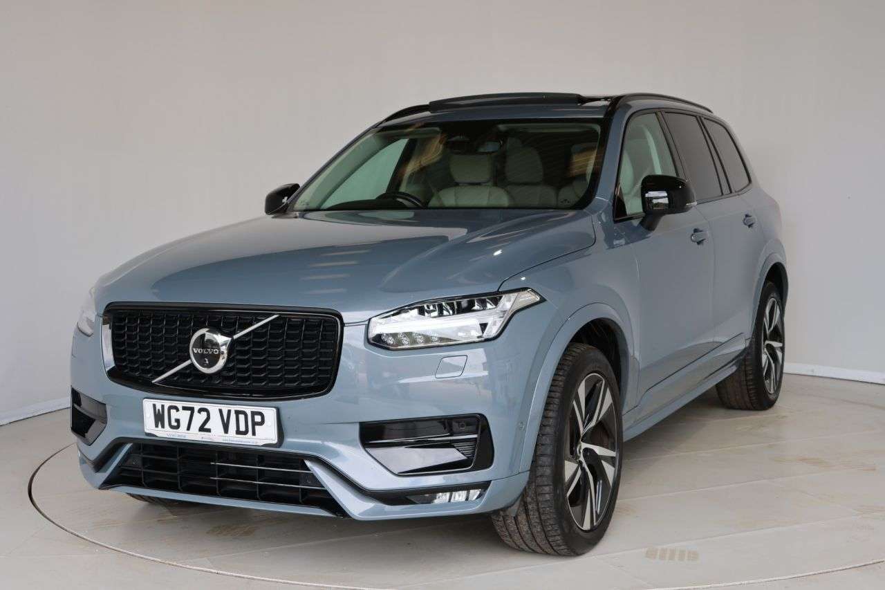 A 2022 VOLVO XC90 2.0 B5 MHEV Plus SUV 5dr Diesel Hybrid Auto 4WD Euro 6 (s/s) (235 ps) HEATE A 2022 VOLVO XC90 2.0 B5 MHEV Plus SUV 5dr Diesel Hybrid Auto 4WD Euro 6 (s/s) (235 ps) HEATE