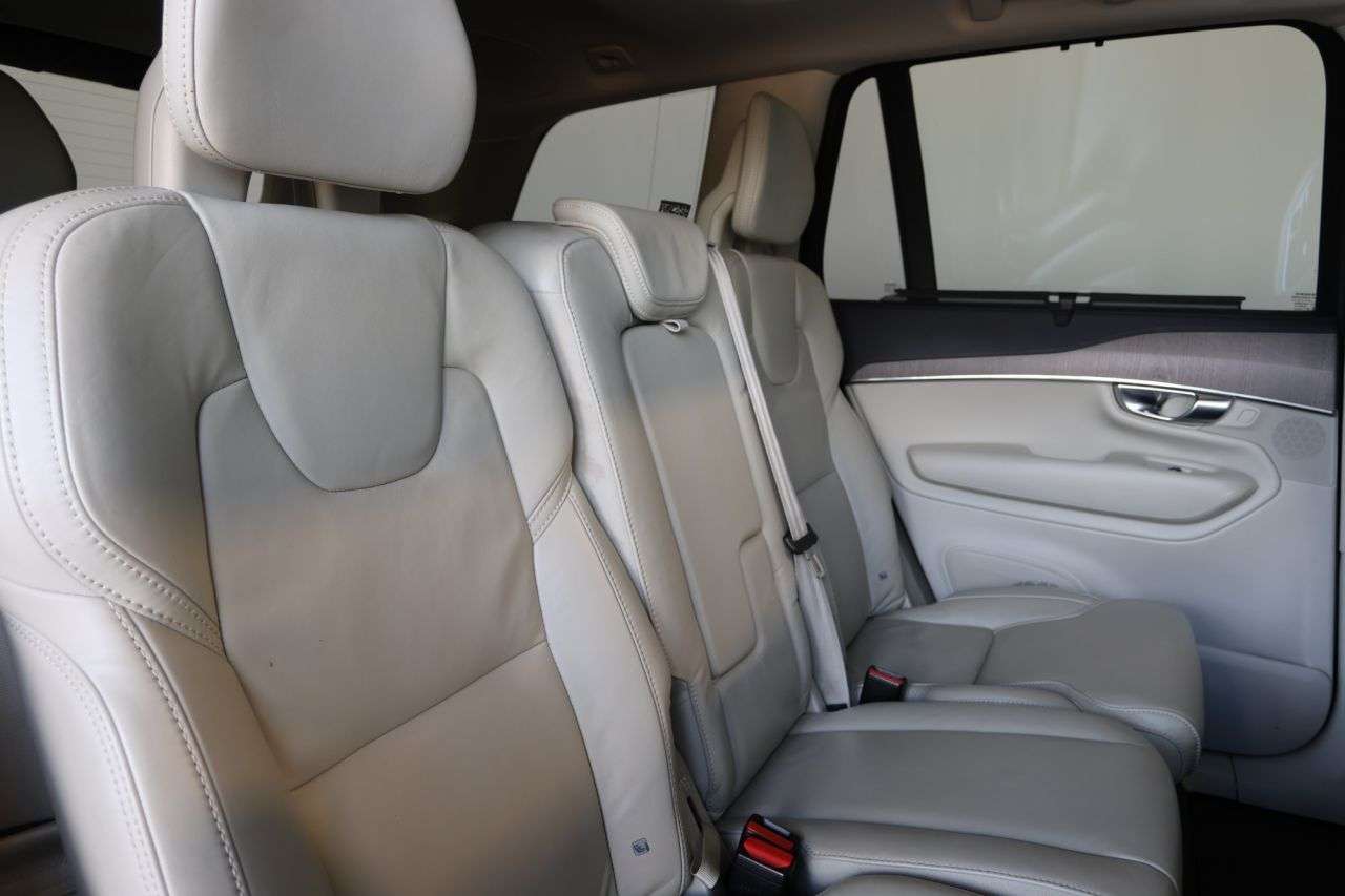 2021 VOLVO XC90 2021 VOLVO XC90