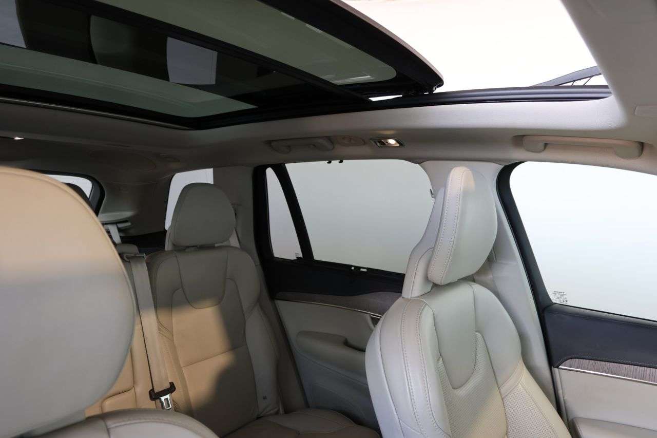 2021 VOLVO XC90 2021 VOLVO XC90