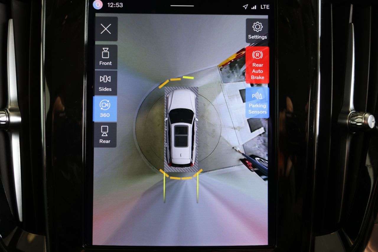 2023 VOLVO V60 2023 VOLVO V60