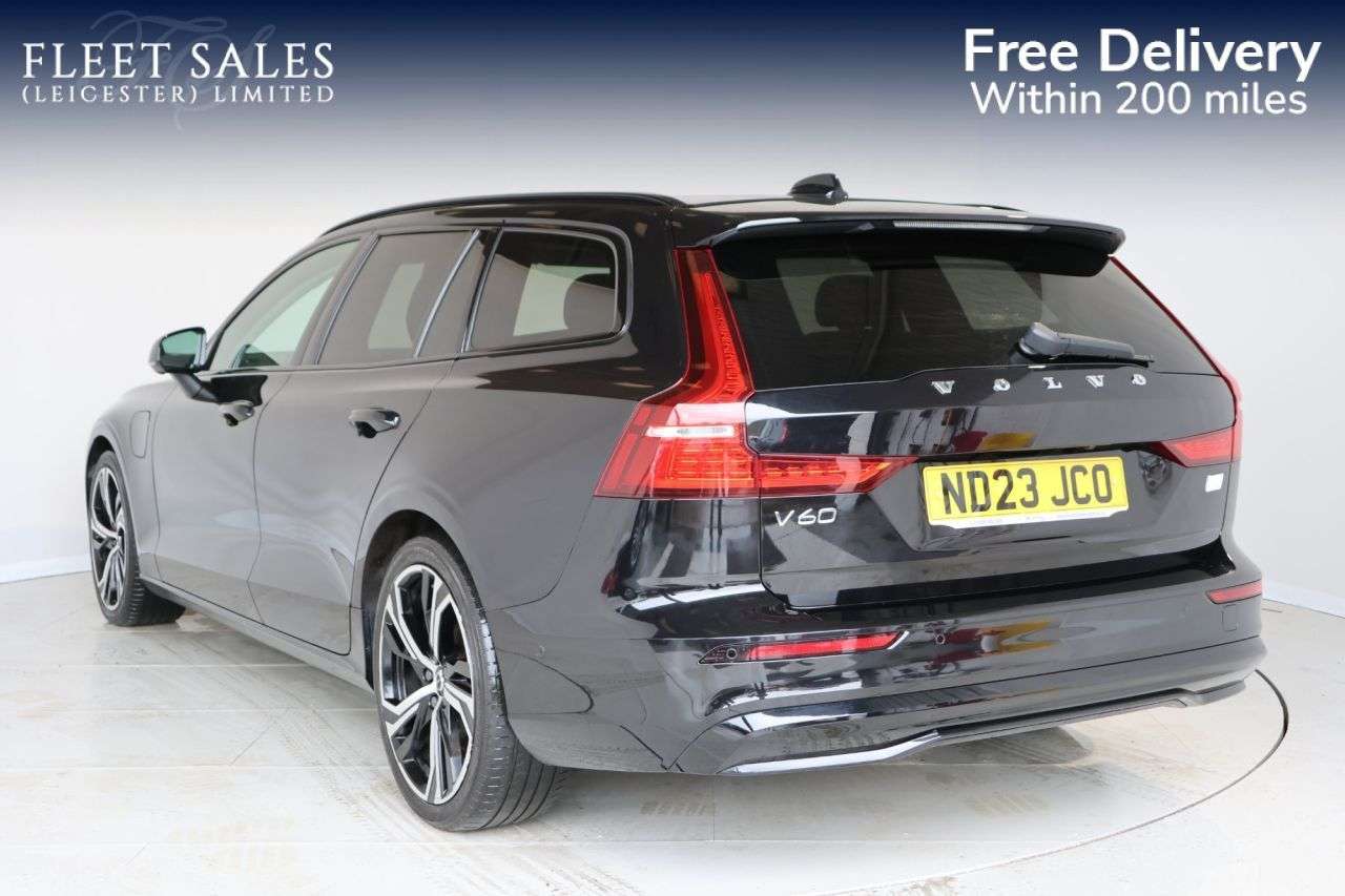 2023 VOLVO V60 2023 VOLVO V60