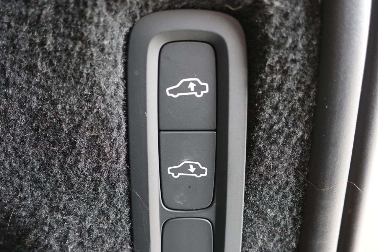 2021 VOLVO XC90 2021 VOLVO XC90