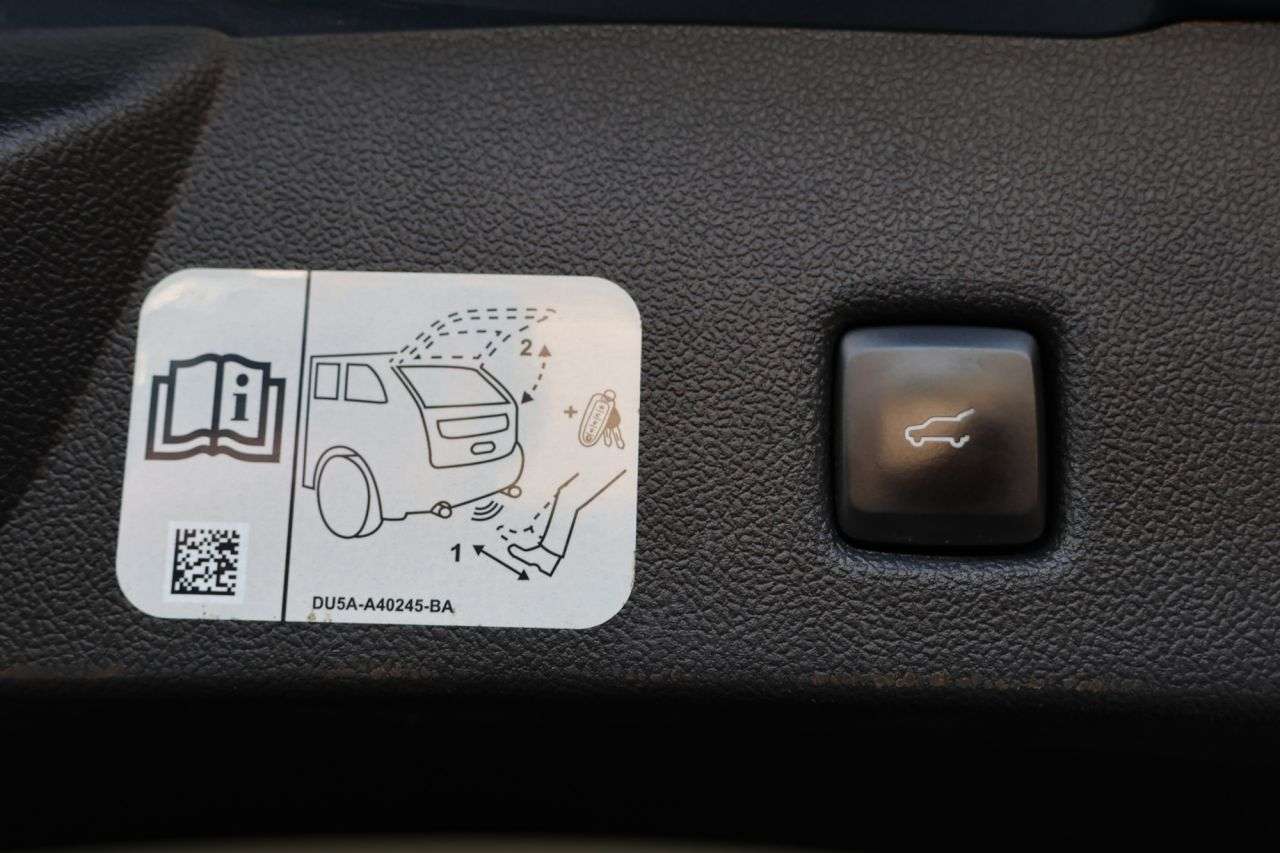 2021 FORD KUGA 2021 FORD KUGA