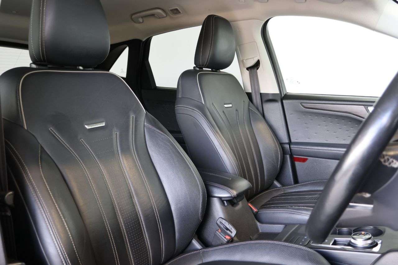 2021 FORD KUGA 2021 FORD KUGA