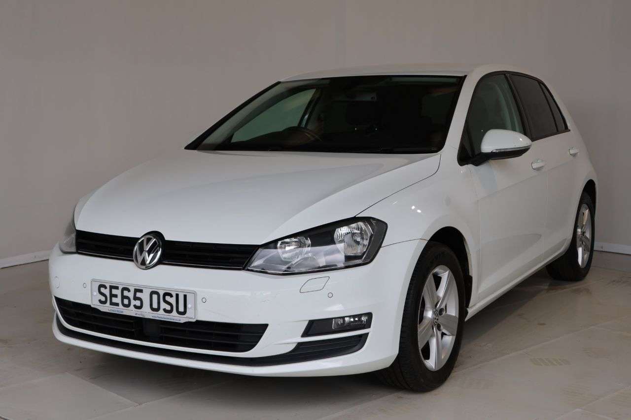 A 2016 VOLKSWAGEN GOLF 1.4 TSI BlueMotion Tech Match Edition Hatchback 5dr Petrol Manual Euro 6 (s A 2016 VOLKSWAGEN GOLF 1.4 TSI BlueMotion Tech Match Edition Hatchback 5dr Petrol Manual Euro 6 (s