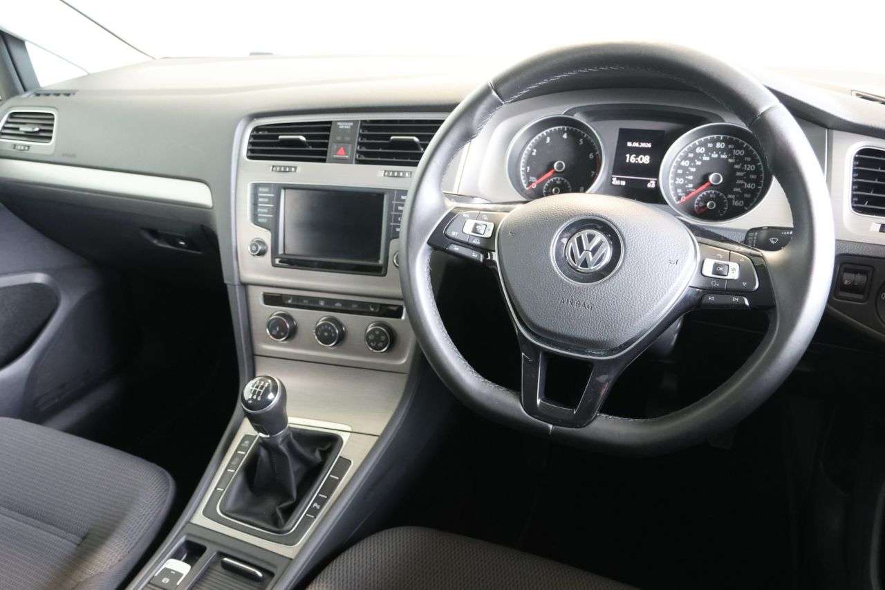 2016 VOLKSWAGEN GOLF 2016 VOLKSWAGEN GOLF