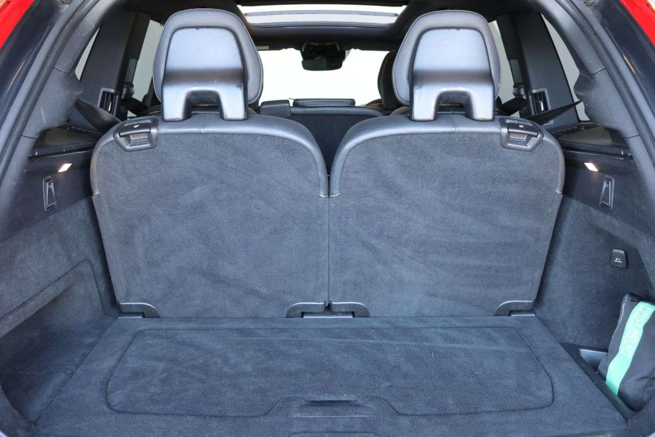 2022 VOLVO XC90 2022 VOLVO XC90