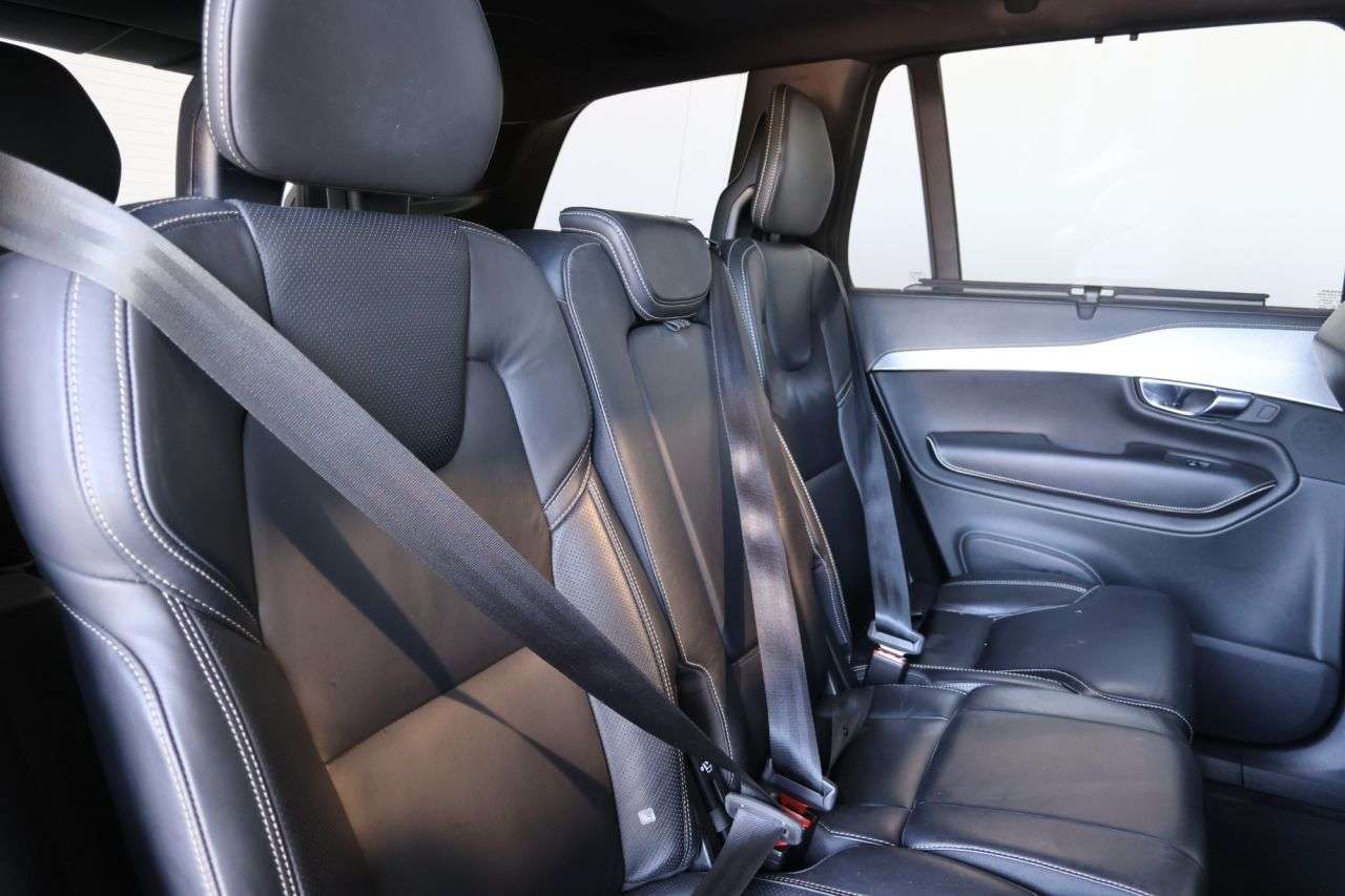 2022 VOLVO XC90 2022 VOLVO XC90