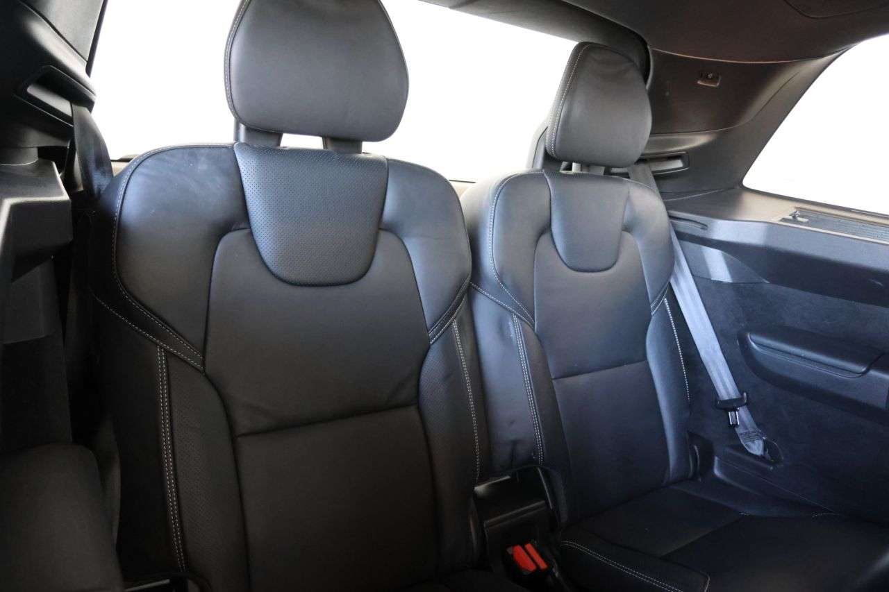 2022 VOLVO XC90 2022 VOLVO XC90