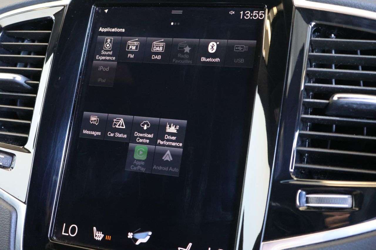 2022 VOLVO XC90 2022 VOLVO XC90