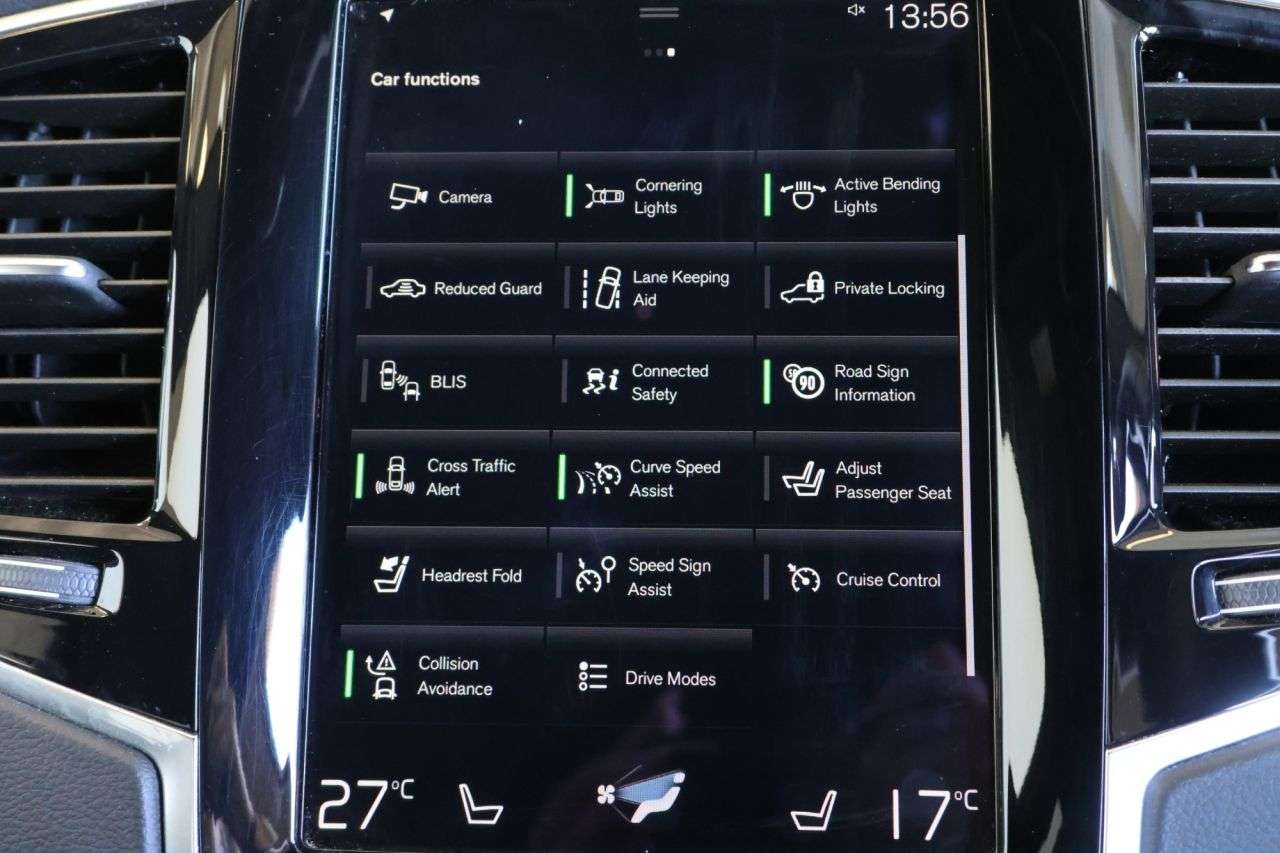 2022 VOLVO XC90 2022 VOLVO XC90