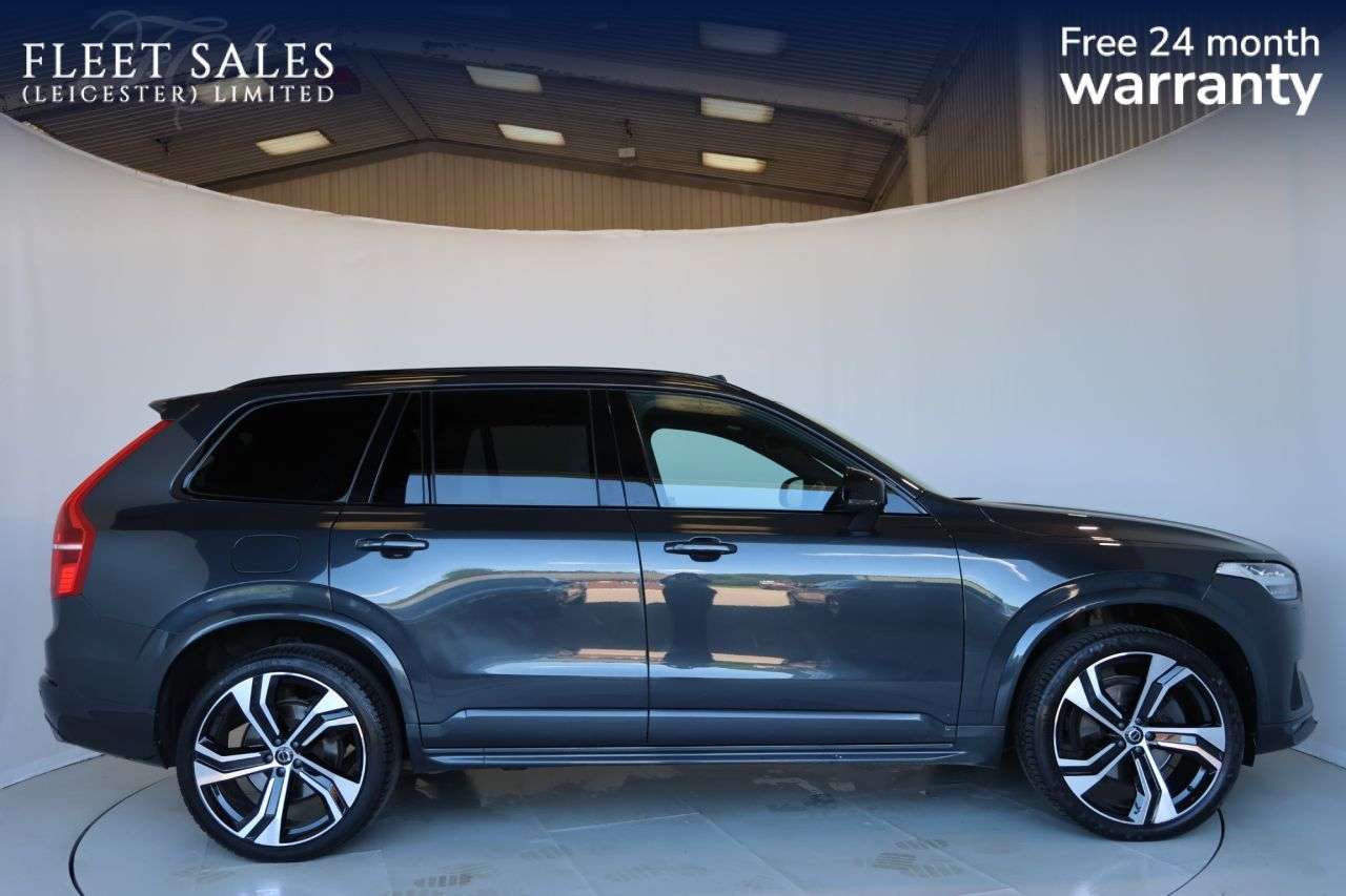 A 2022 VOLVO XC90 2.0 B5 MHEV R-Design Pro SUV 5dr Petrol Hybrid Auto 4WD Euro 6 (s/s) (250 p A 2022 VOLVO XC90 2.0 B5 MHEV R-Design Pro SUV 5dr Petrol Hybrid Auto 4WD Euro 6 (s/s) (250 p