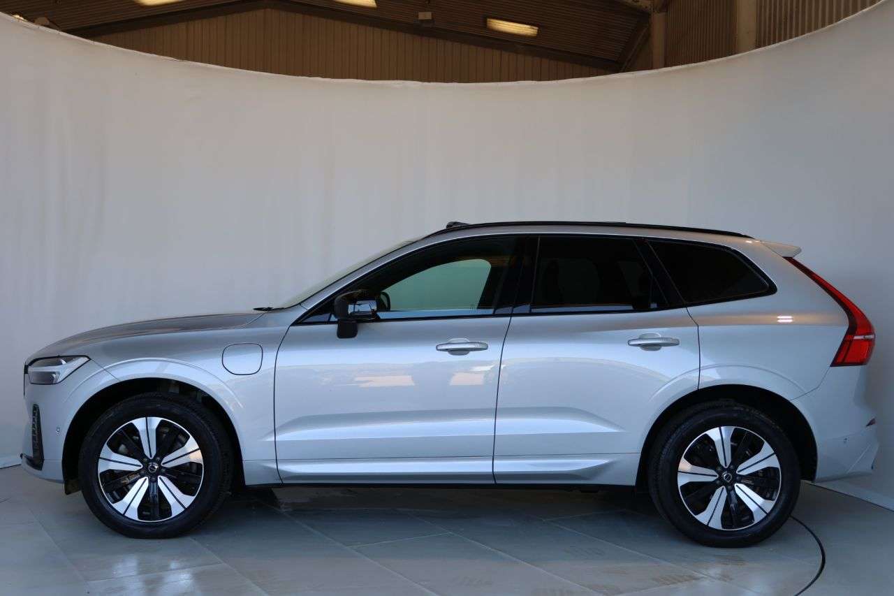 2023 VOLVO XC60 2023 VOLVO XC60
