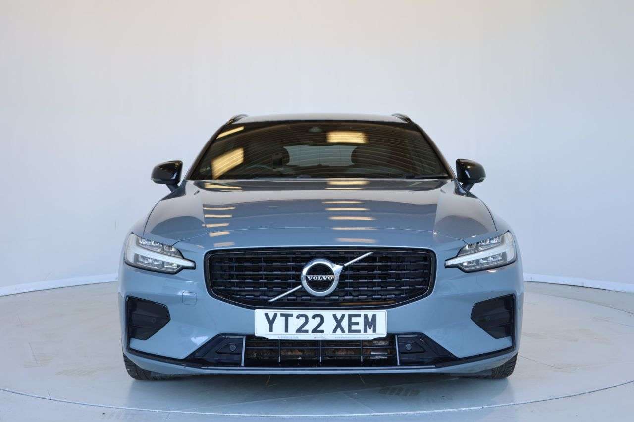 2022 VOLVO V60 2022 VOLVO V60