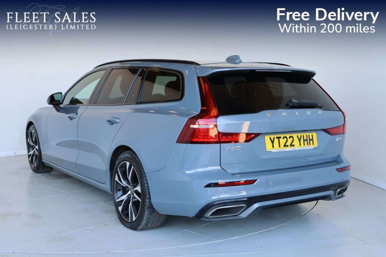 2022 VOLVO V60 2022 VOLVO V60