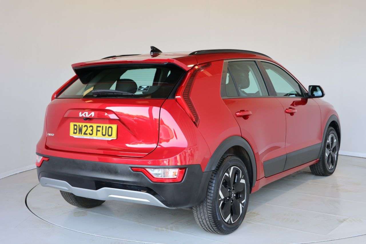 2023 KIA NIRO 2023 KIA NIRO
