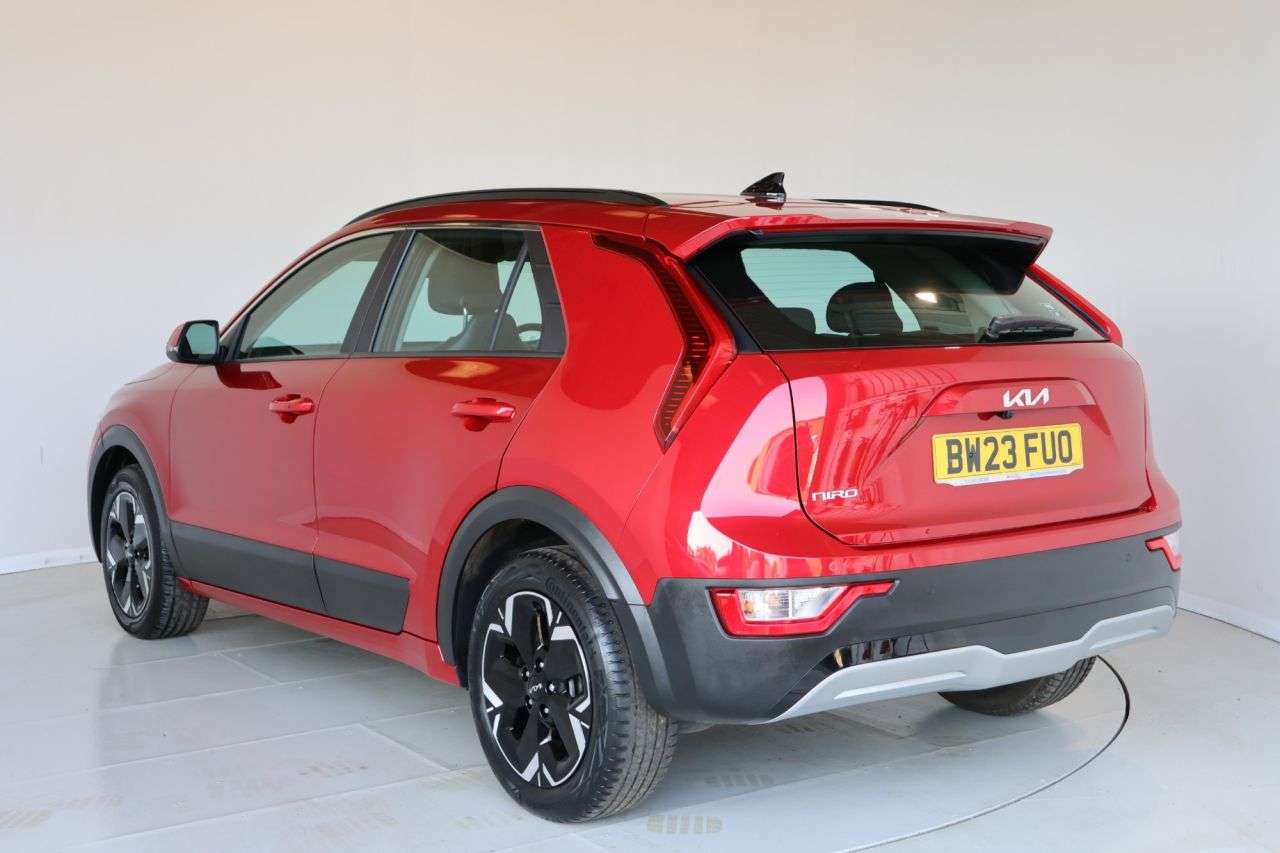 2023 KIA NIRO 2023 KIA NIRO