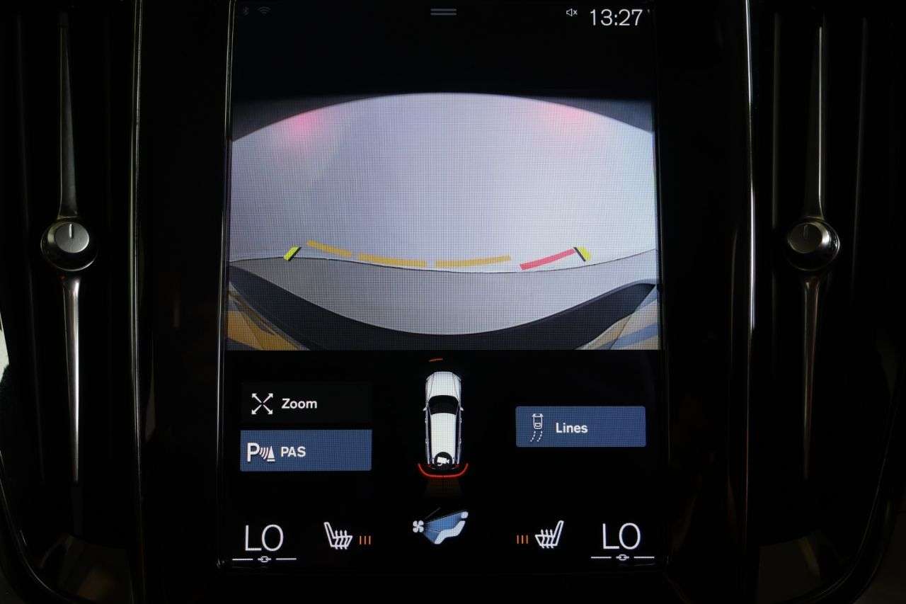 2022 VOLVO V60 2022 VOLVO V60