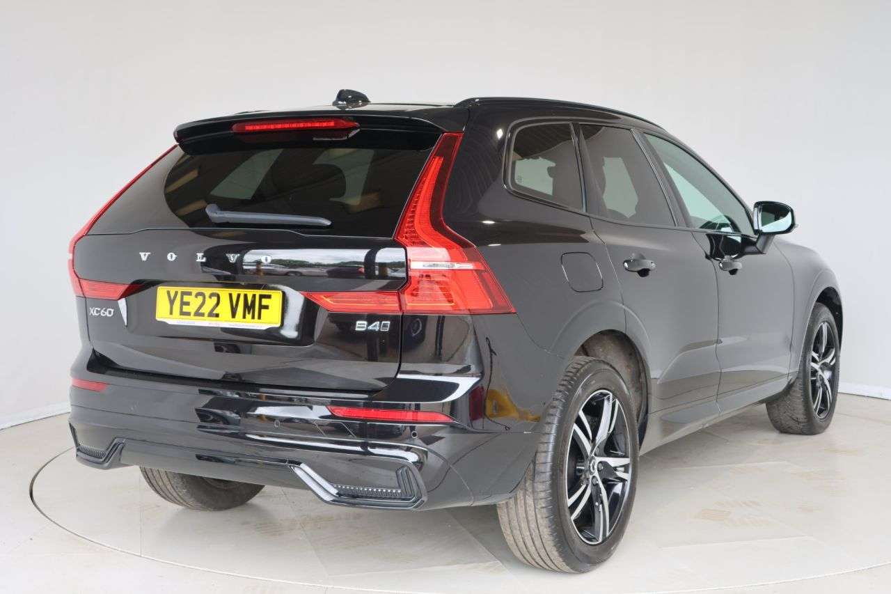 2022 VOLVO XC60 2022 VOLVO XC60