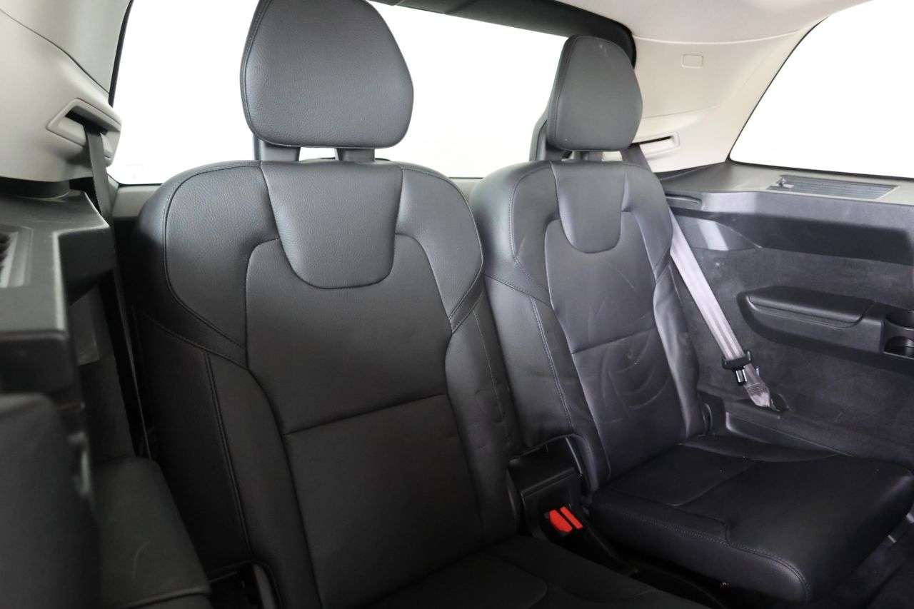 2022 VOLVO XC90 2022 VOLVO XC90