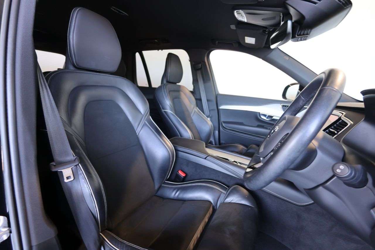 2022 VOLVO XC90 2022 VOLVO XC90