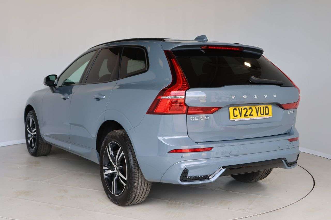 2022 VOLVO XC60 2022 VOLVO XC60