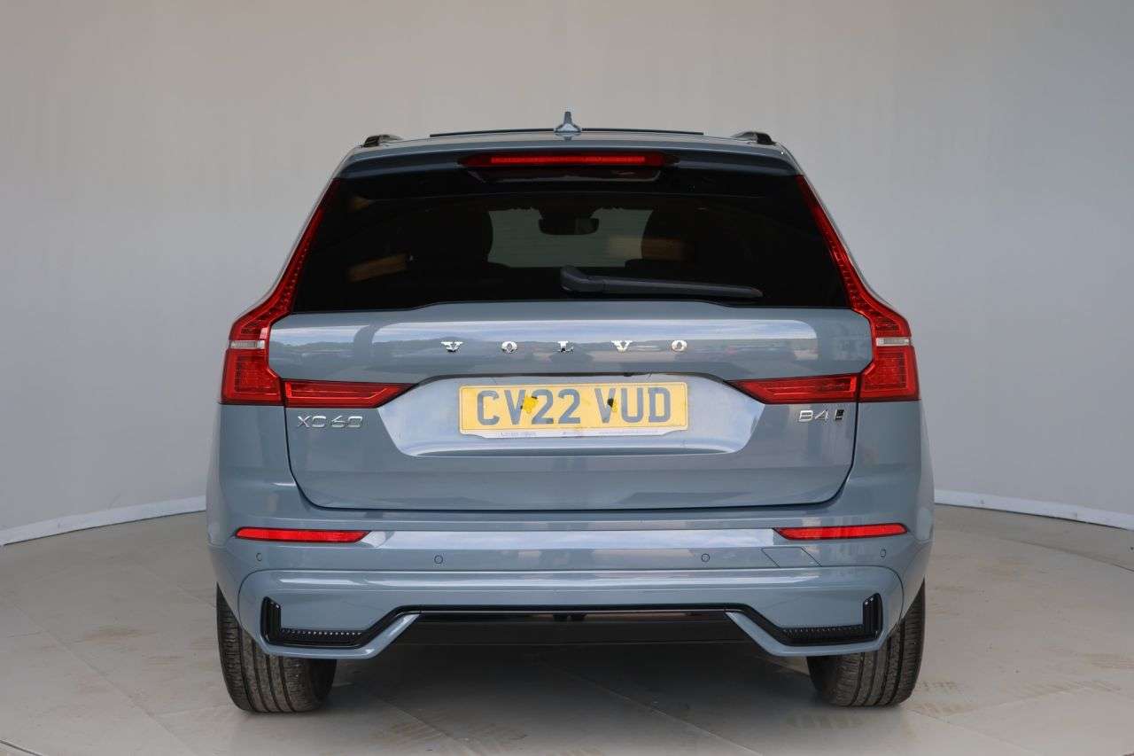 2022 VOLVO XC60 2022 VOLVO XC60