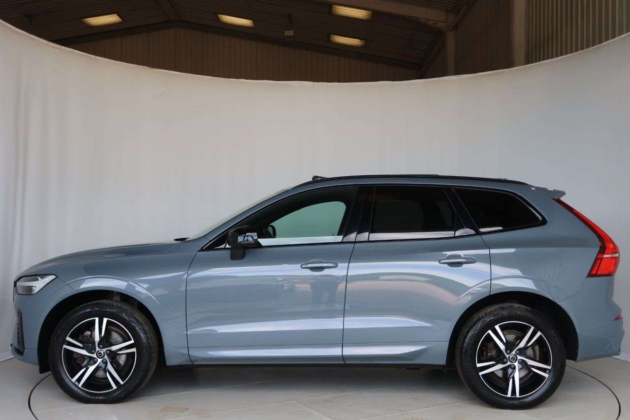 2022 VOLVO XC60 2022 VOLVO XC60