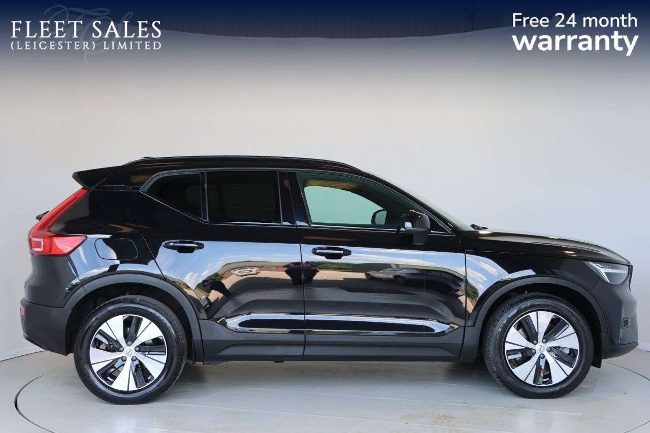 A 2023 VOLVO XC40 1.5h T4 Recharge 10.7kWh Plus SUV 5dr Petrol Plug-in Hybrid Auto Euro 6 (s/ A 2023 VOLVO XC40 1.5h T4 Recharge 10.7kWh Plus SUV 5dr Petrol Plug-in Hybrid Auto Euro 6 (s/