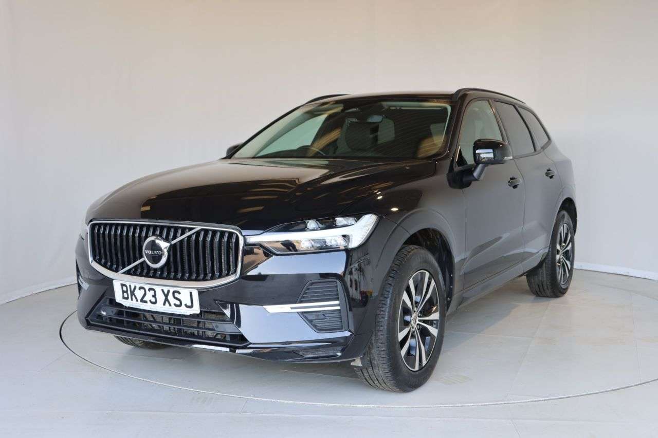 A 2023 VOLVO XC60 2.0 B5 MHEV Core SUV 5dr Petrol Hybrid Auto AWD Euro 6 (s/s) (250 ps) HEATE A 2023 VOLVO XC60 2.0 B5 MHEV Core SUV 5dr Petrol Hybrid Auto AWD Euro 6 (s/s) (250 ps) HEATE