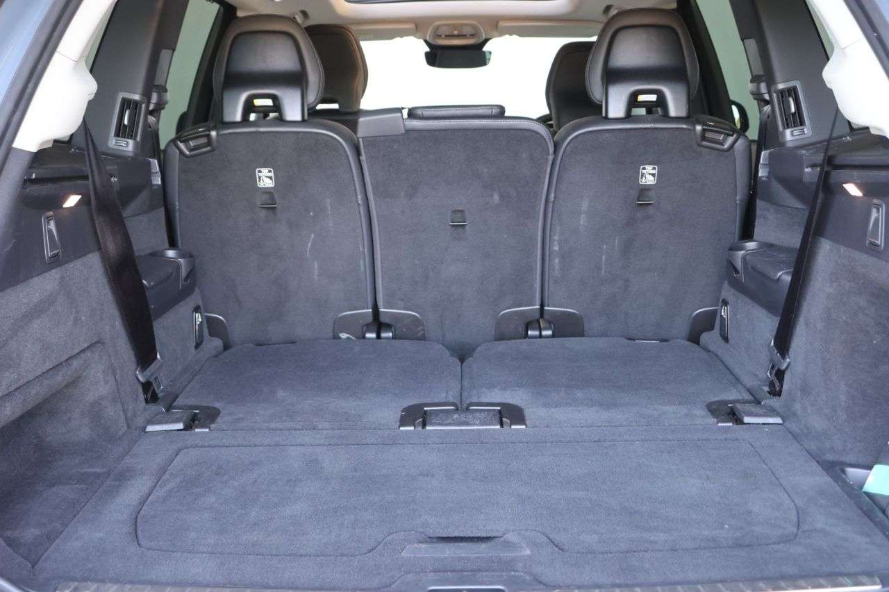 2022 VOLVO XC90 2022 VOLVO XC90