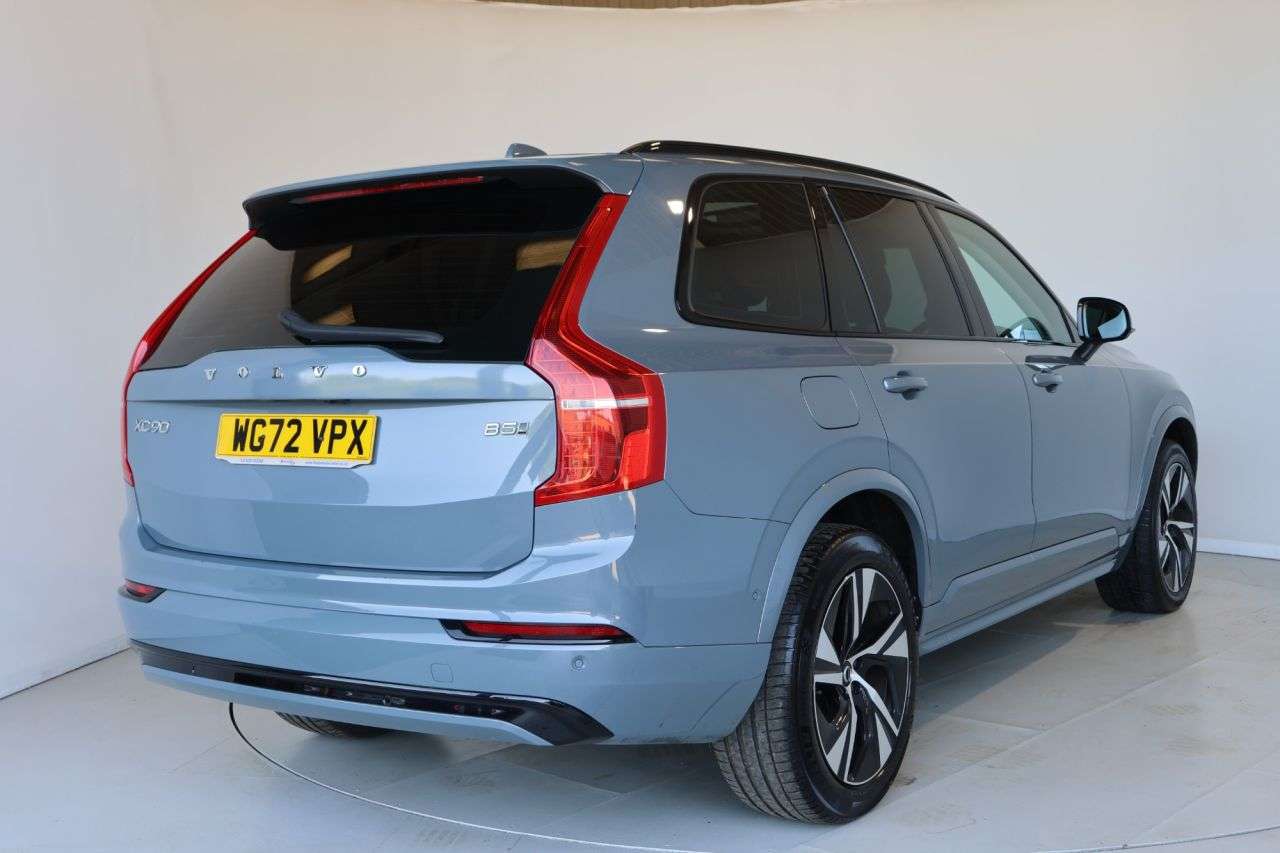 2022 VOLVO XC90 2022 VOLVO XC90