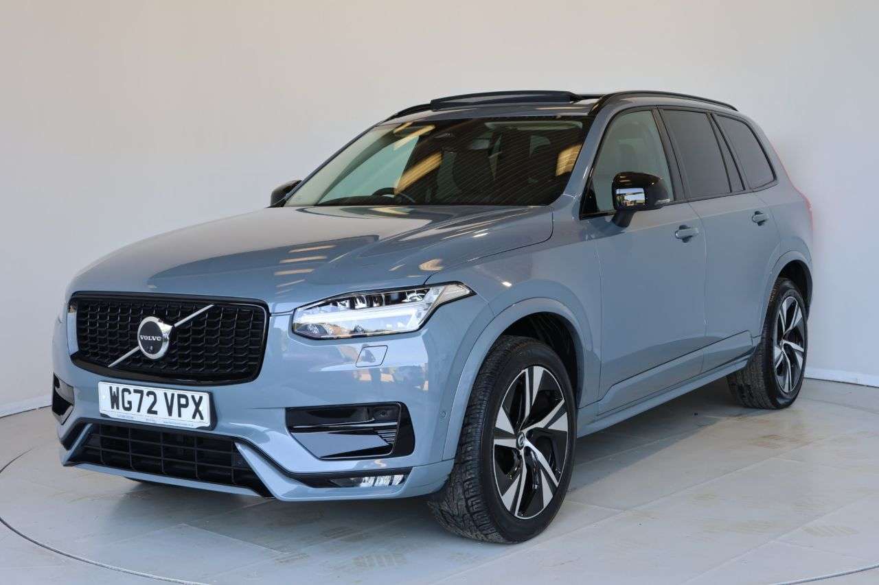 A 2022 VOLVO XC90 2.0 B5 MHEV Plus SUV 5dr Diesel Hybrid Auto 4WD Euro 6 (s/s) (235 ps) HEATE A 2022 VOLVO XC90 2.0 B5 MHEV Plus SUV 5dr Diesel Hybrid Auto 4WD Euro 6 (s/s) (235 ps) HEATE