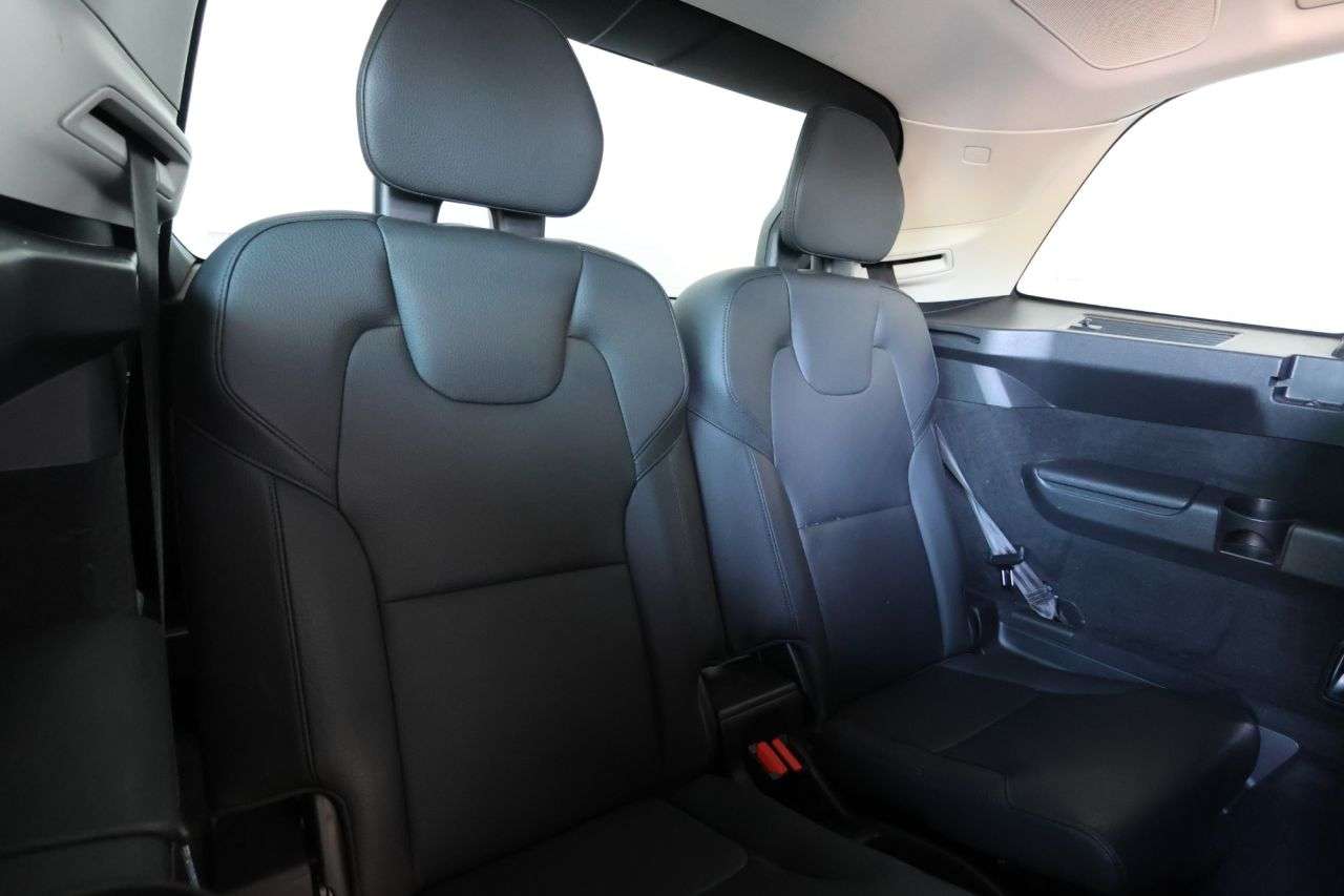 2022 VOLVO XC90 2022 VOLVO XC90
