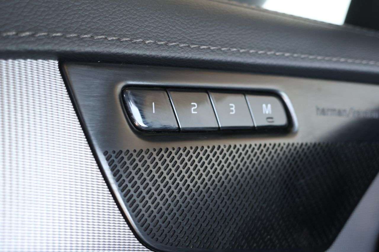 2022 VOLVO XC90 2022 VOLVO XC90