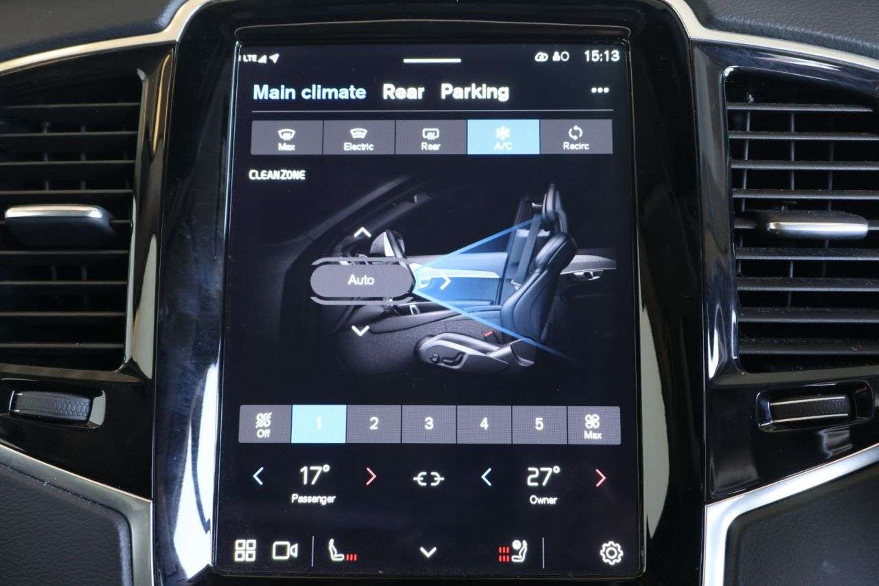 2022 VOLVO XC90 2022 VOLVO XC90