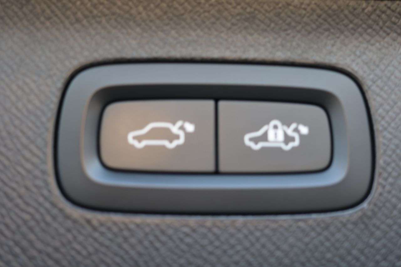 2022 VOLVO XC90 2022 VOLVO XC90