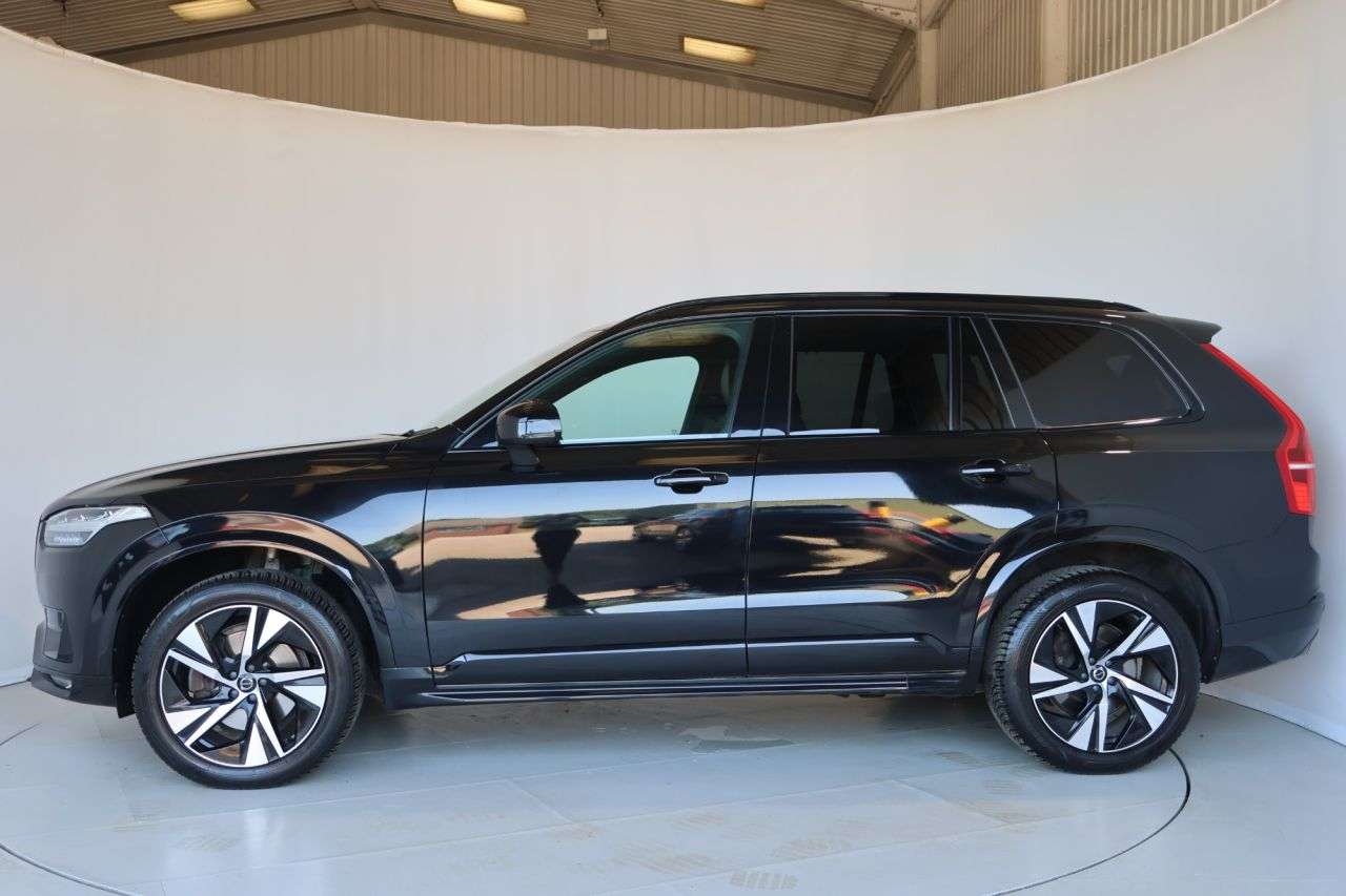 2022 VOLVO XC90 2022 VOLVO XC90