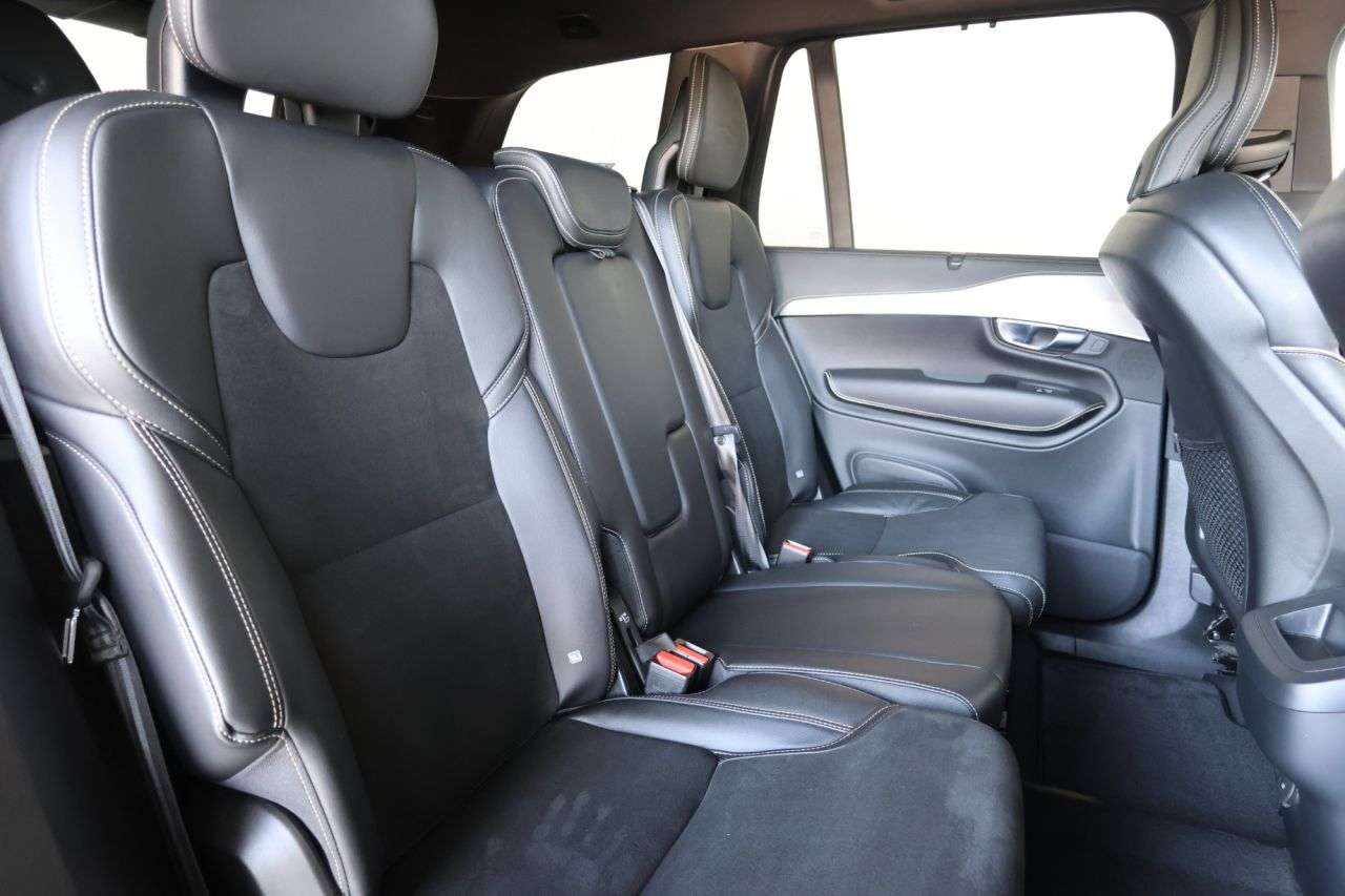 2022 VOLVO XC90 2022 VOLVO XC90