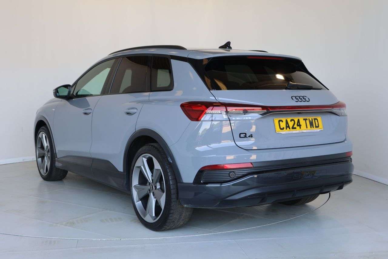 2024 AUDI Q4 E-TRON 2024 AUDI Q4 E-TRON