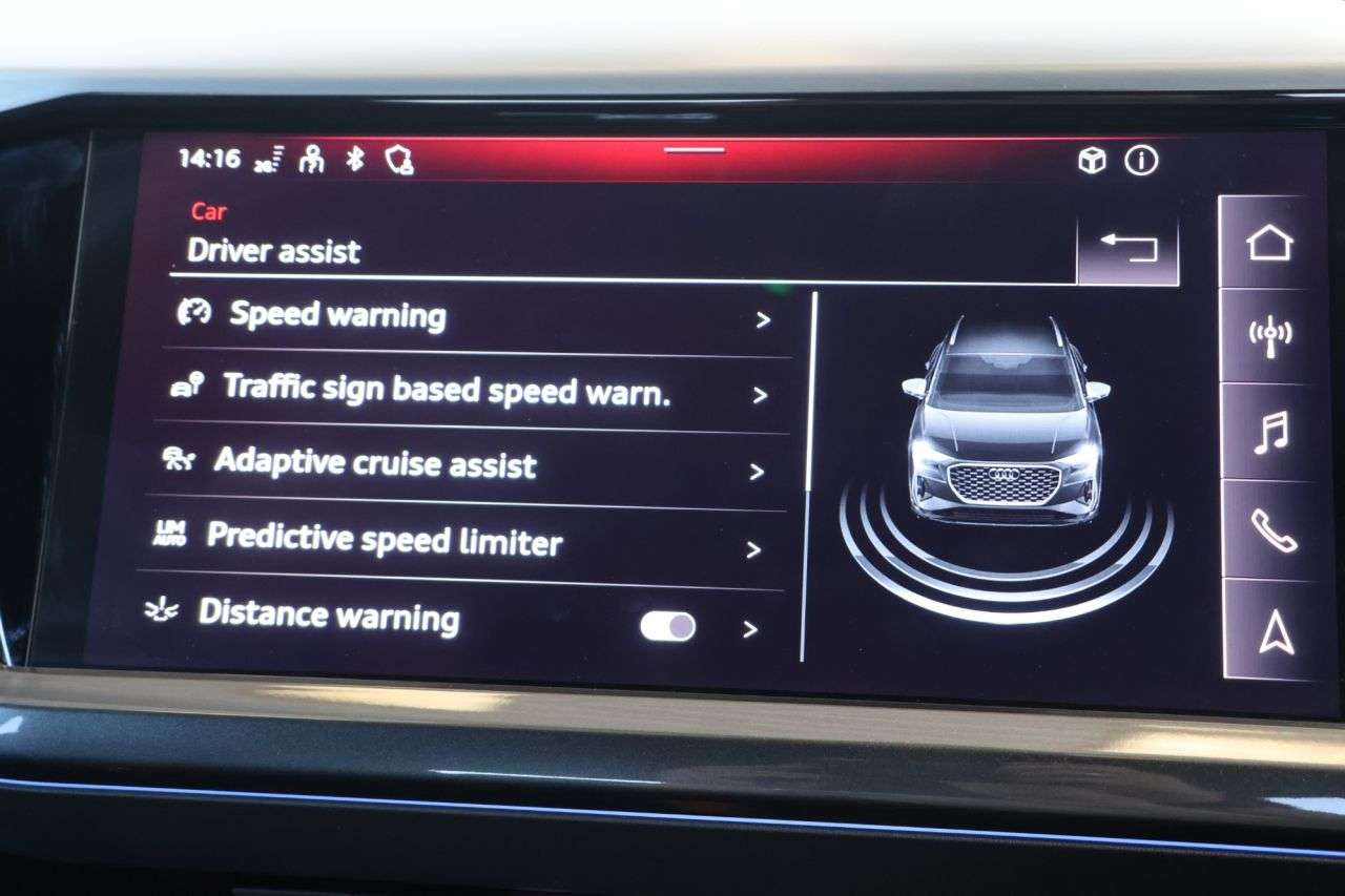 2024 AUDI Q4 E-TRON 2024 AUDI Q4 E-TRON