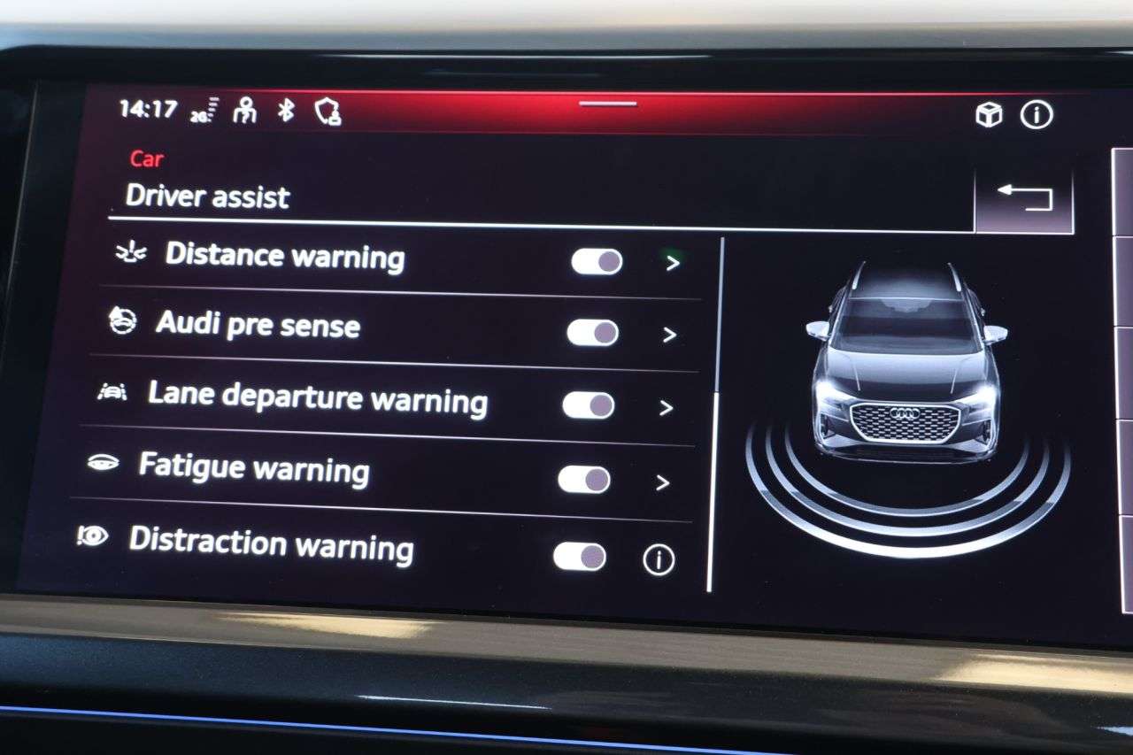 2024 AUDI Q4 E-TRON 2024 AUDI Q4 E-TRON