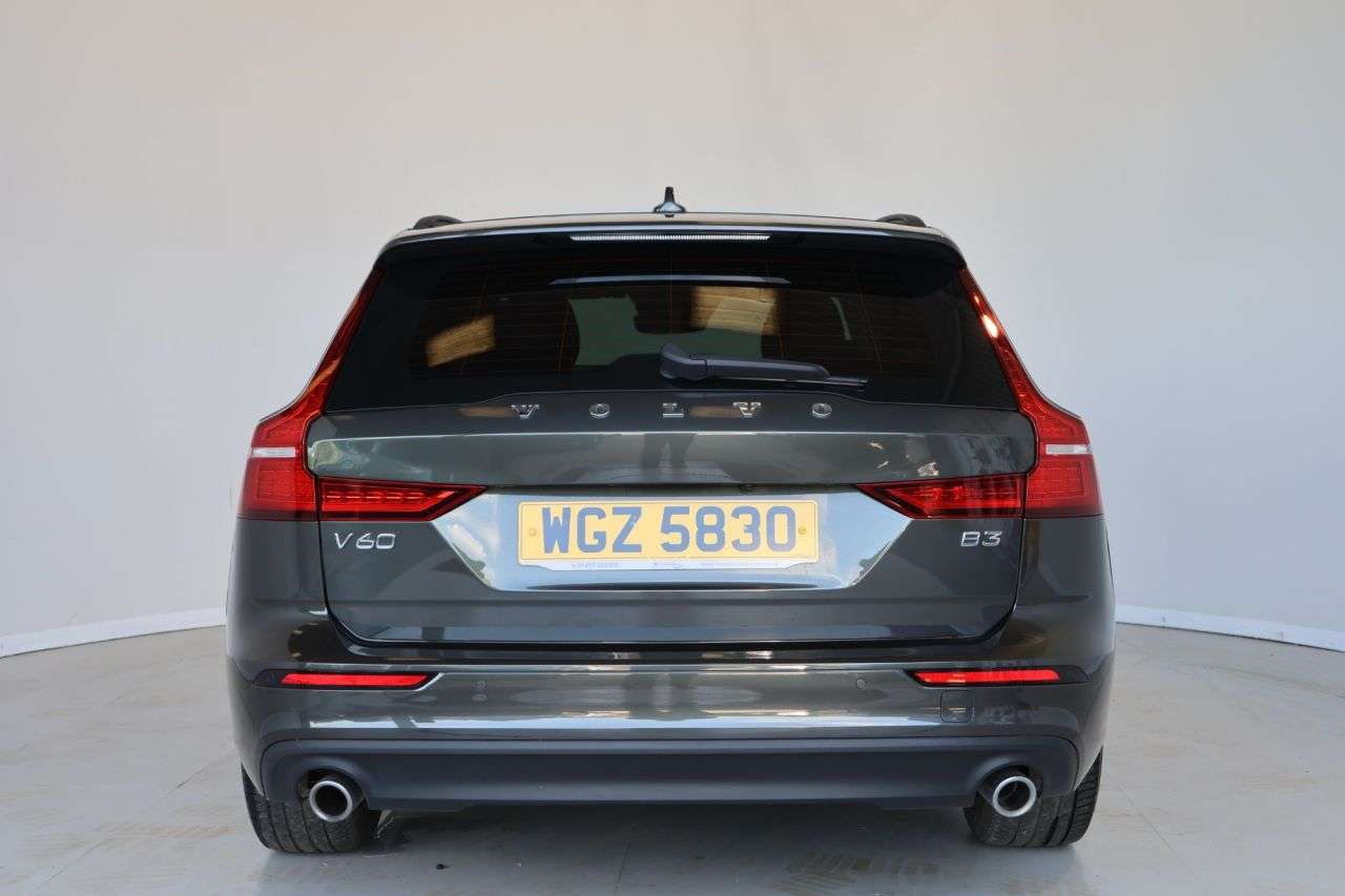 2022 VOLVO V60 2022 VOLVO V60
