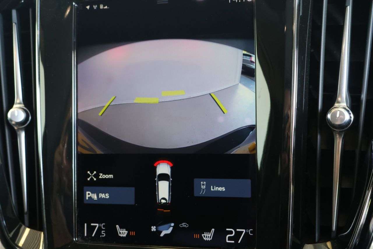 2022 VOLVO V60 2022 VOLVO V60