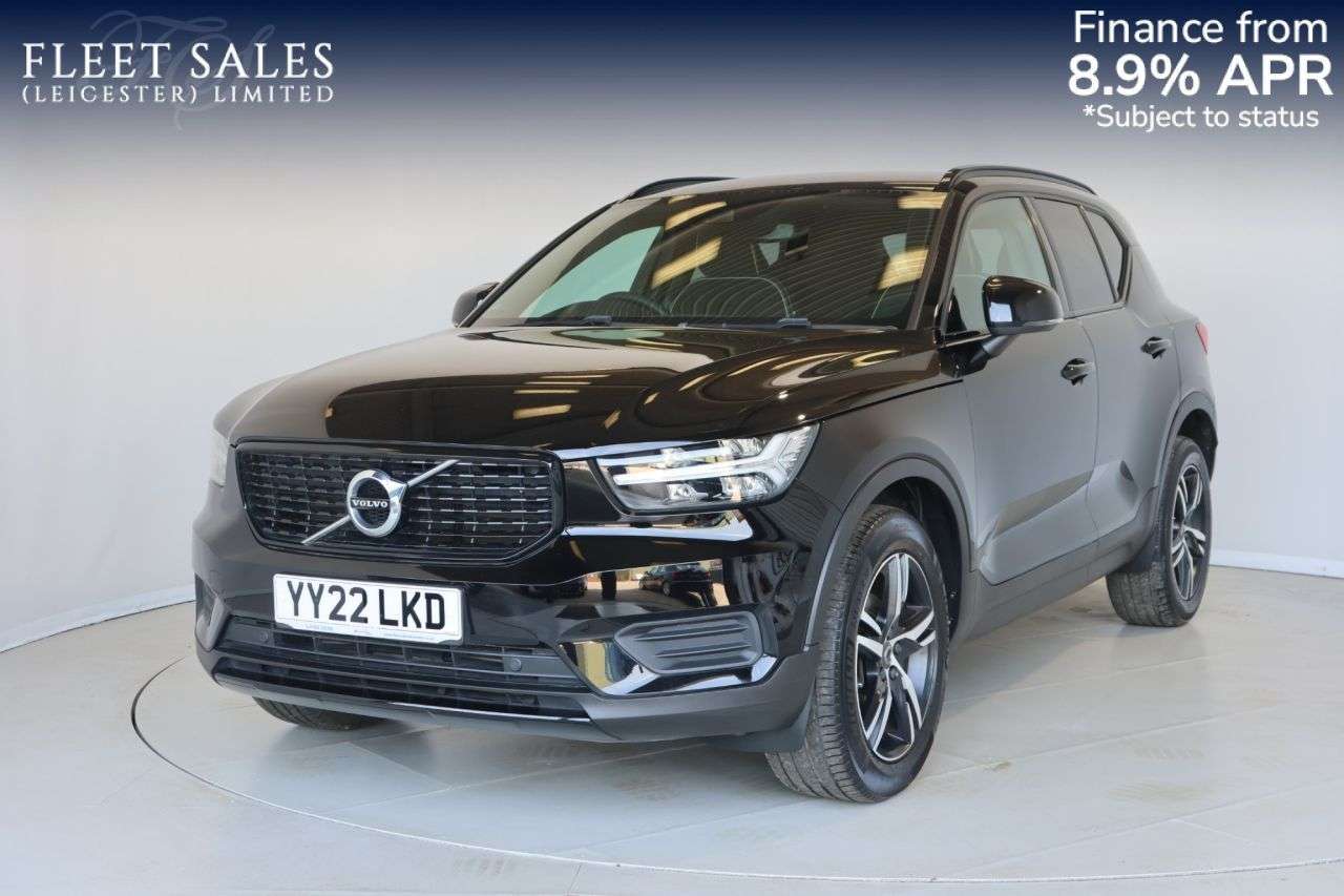 A 2022 VOLVO XC40 1.5 T3 R-Design SUV 5dr Petrol Manual Euro 6 (s/s) (163 ps) FREE 24 MONTH W A 2022 VOLVO XC40 1.5 T3 R-Design SUV 5dr Petrol Manual Euro 6 (s/s) (163 ps) FREE 24 MONTH W