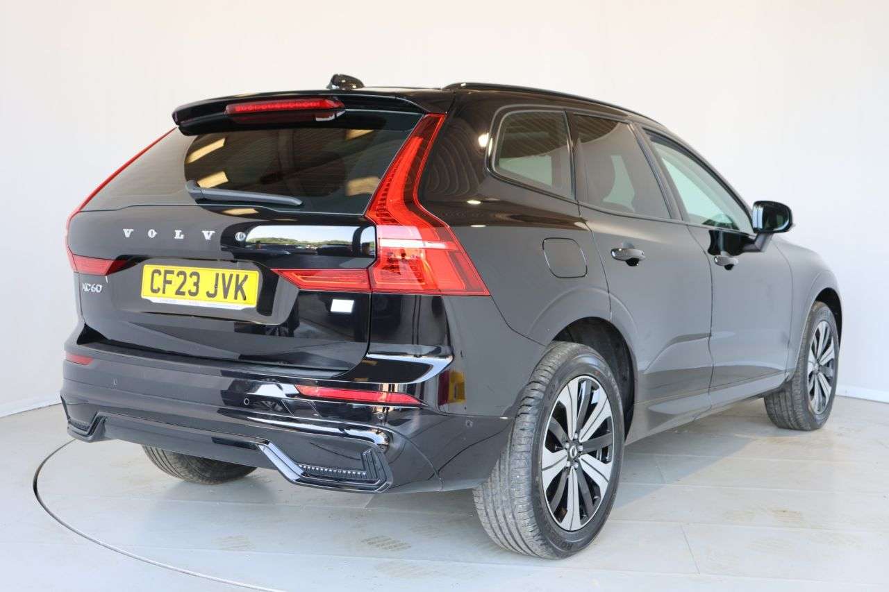 2023 VOLVO XC60 2023 VOLVO XC60